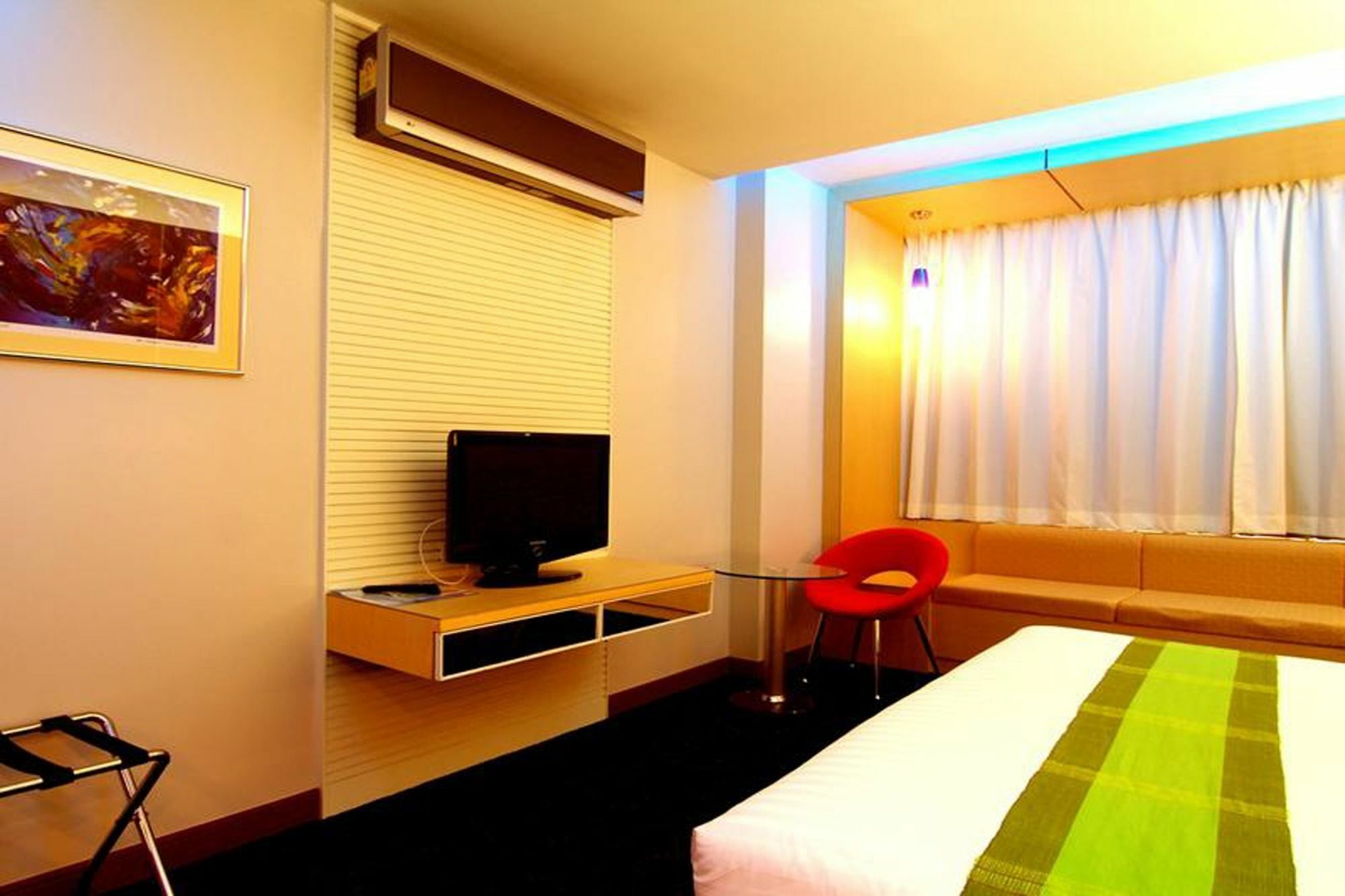 V-One Hotel Korat Nakhon Ratchasima Luaran gambar